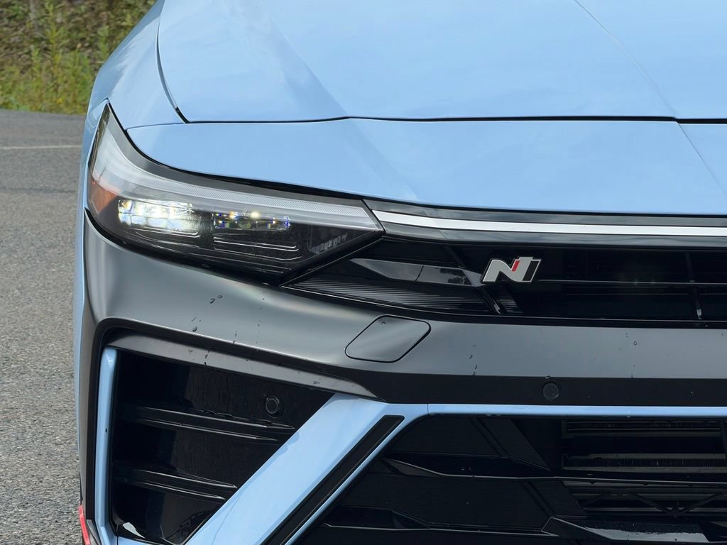 Used 2025 Hyundai Elantra N FWD image 2