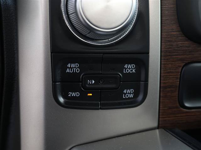 Used 2018 RAM 1500 Laramie AWD/4WD image 30