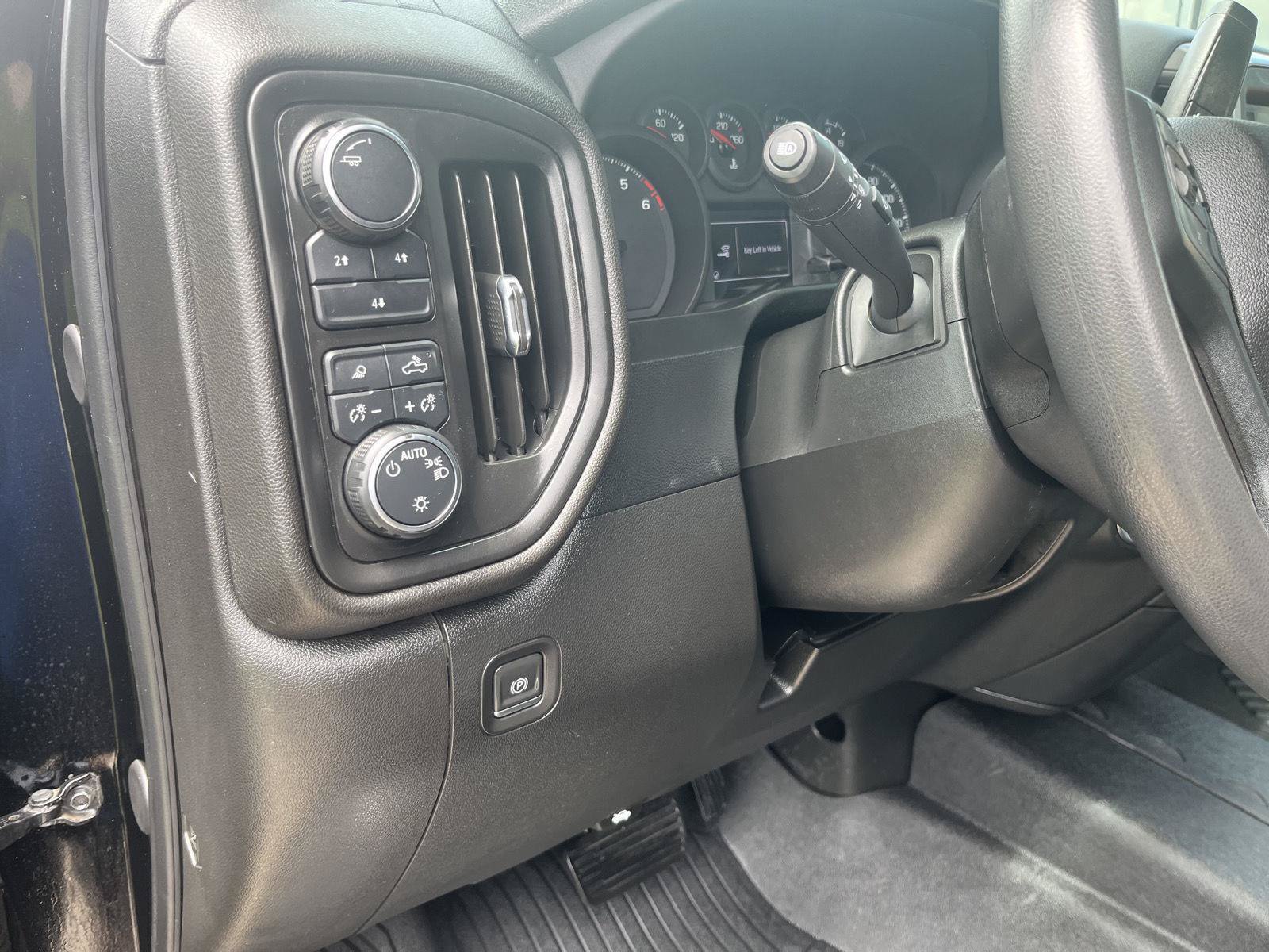Used 2024 Chevrolet Silverado 2500 Custom w/ Custom Value Package AWD/4WD image 18