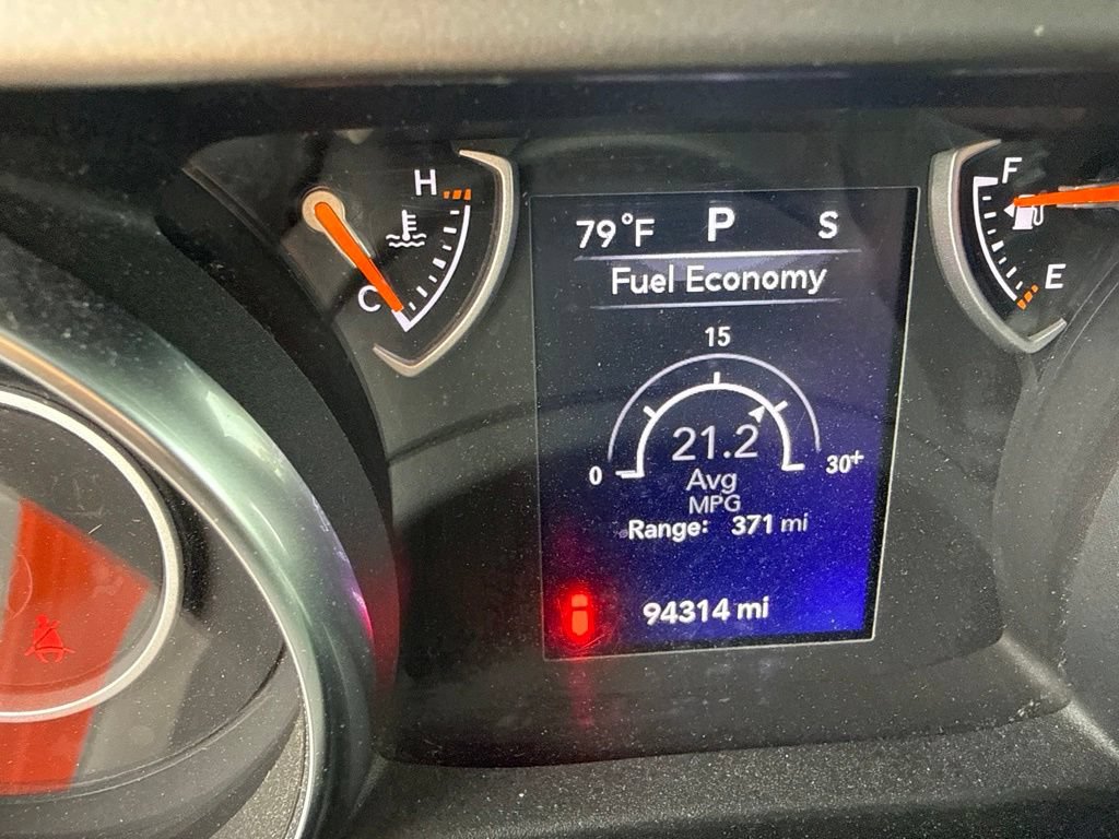 Used 2018 Jeep Wrangler Unlimited Sport S AWD/4WD image 11