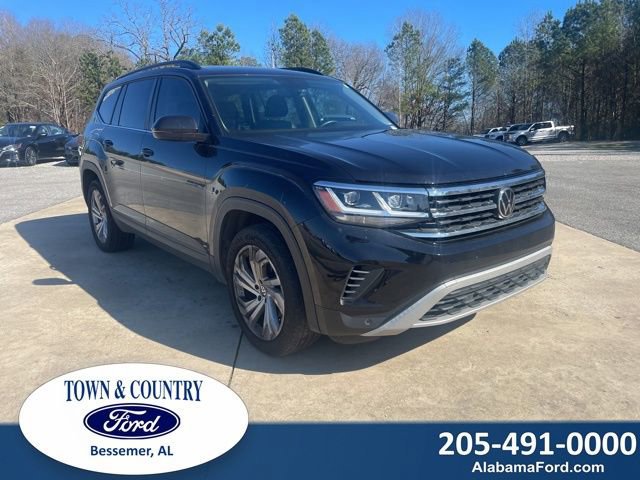 Used 2023 Volkswagen Atlas SE w/ Panoramic Sunroof Package image 5