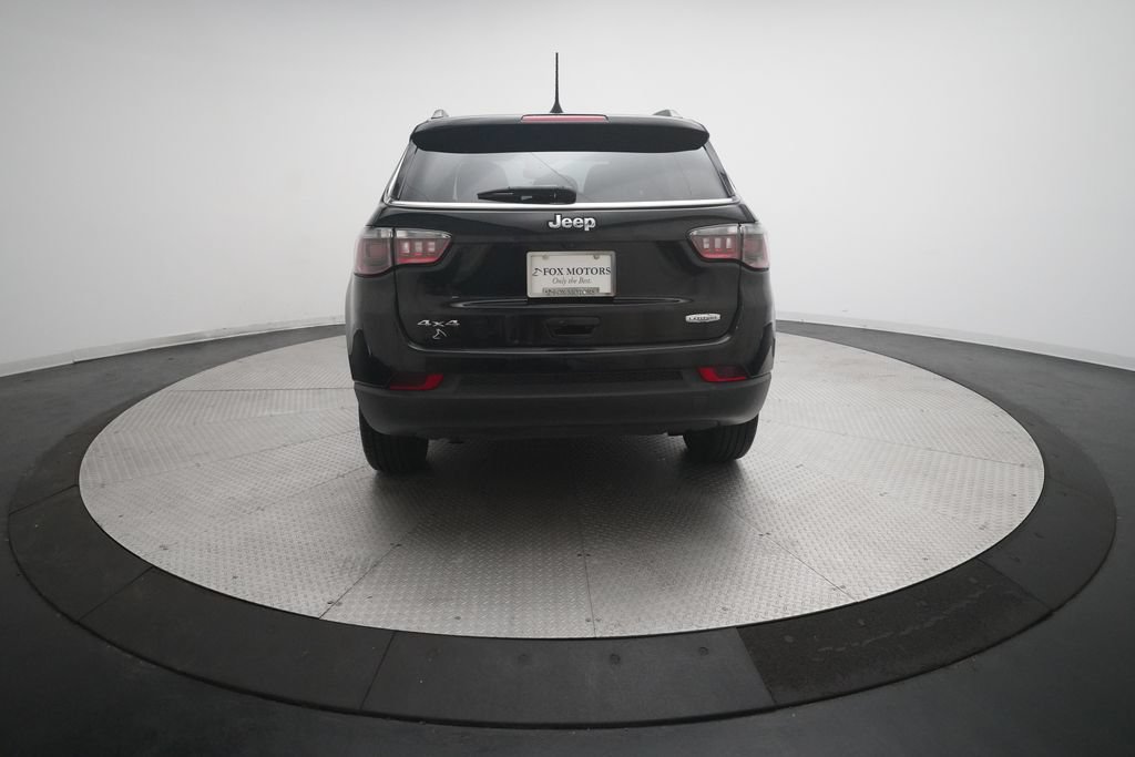 Used 2024 Jeep Compass Latitude AWD/4WD image 25