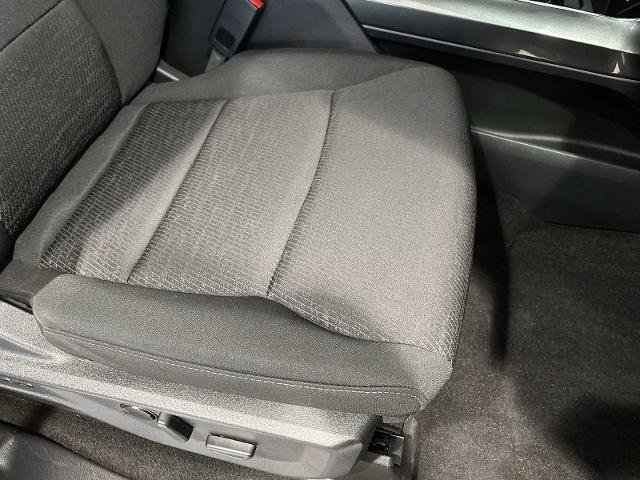 Certified 2022 Ford F150 XLT w/ Equipment Group 302A High image 26