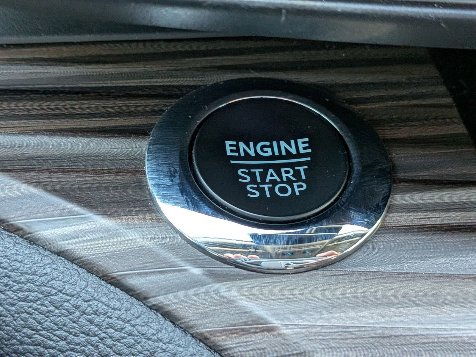 Certified 2023 Ford Explorer Limited image 30