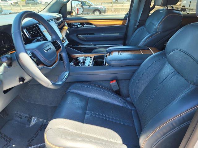 Used 2022 Jeep Grand Wagoneer Series II w/ Convenience Group III AWD/4WD image 23