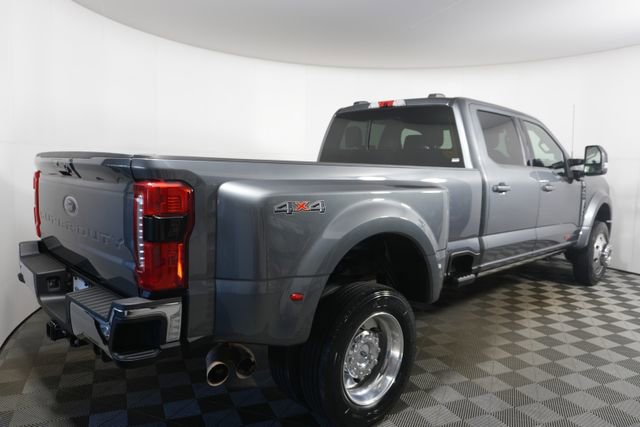 Certified 2024 Ford F450 Lariat w/ Lariat Ultimate Package AWD/4WD image 3