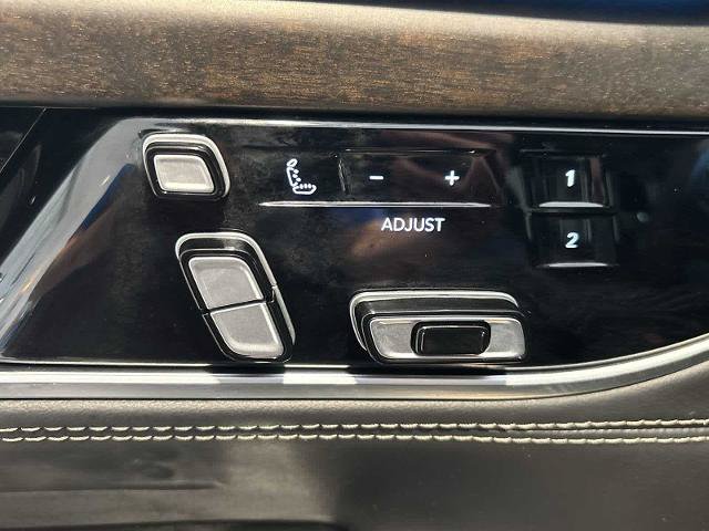 Used 2022 Jeep Grand Wagoneer Series I AWD/4WD image 34