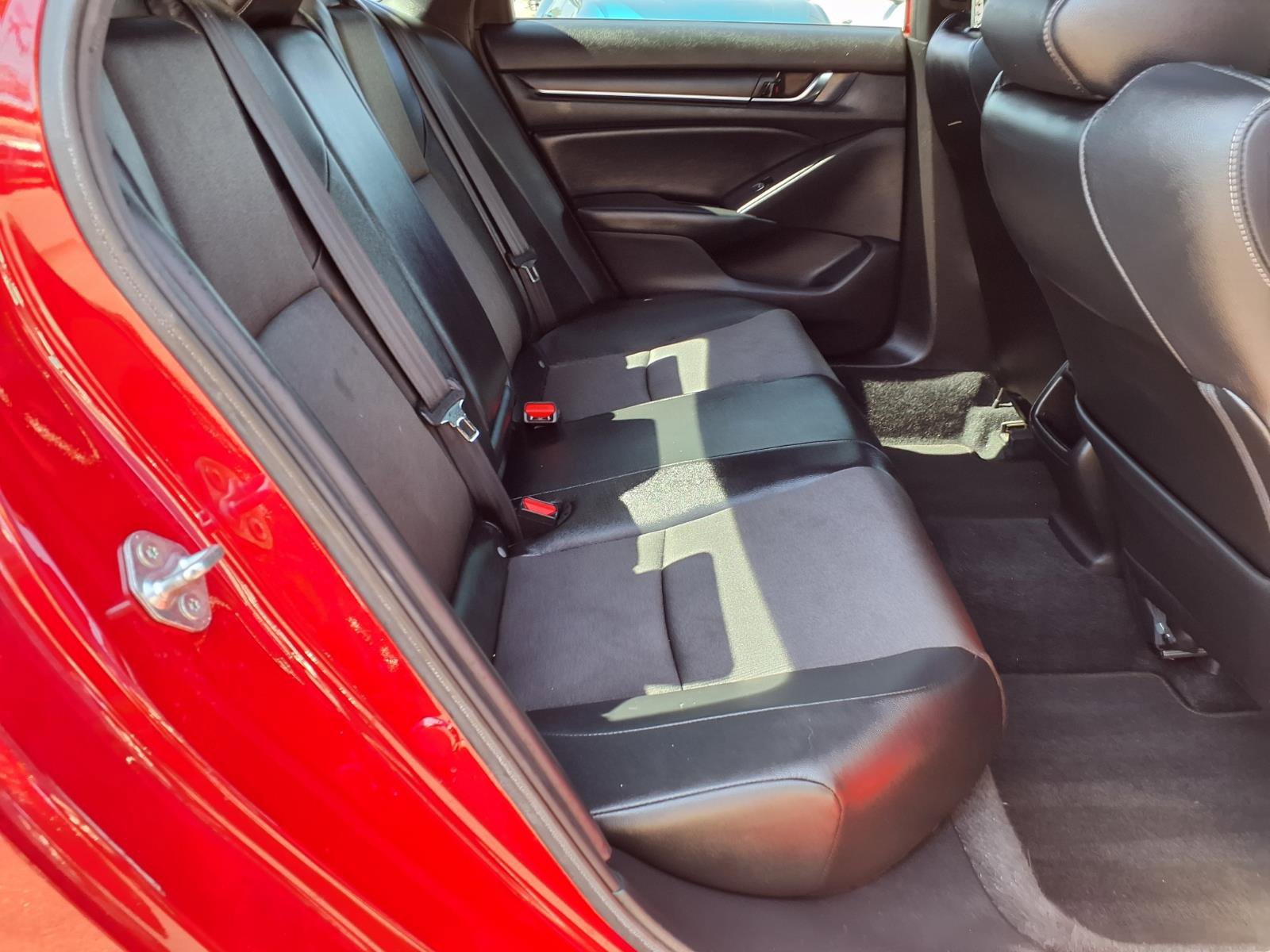 Used 2022 Honda Accord Sport image 14