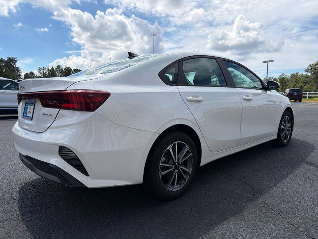 Used 2023 Kia Forte LXS FWD image 7