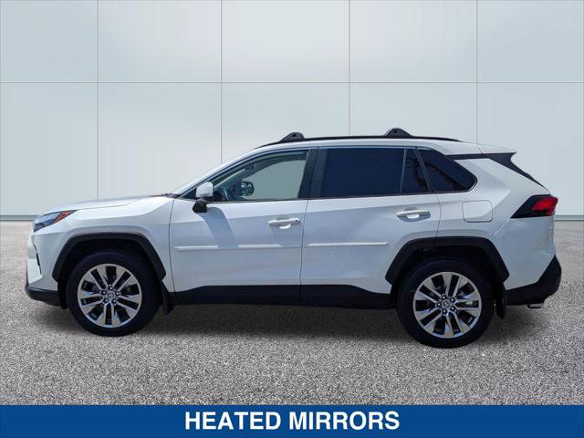 Used 2022 Toyota RAV4 XLE Premium w/ Carpet Mat Package (TMS) AWD/4WD image 2