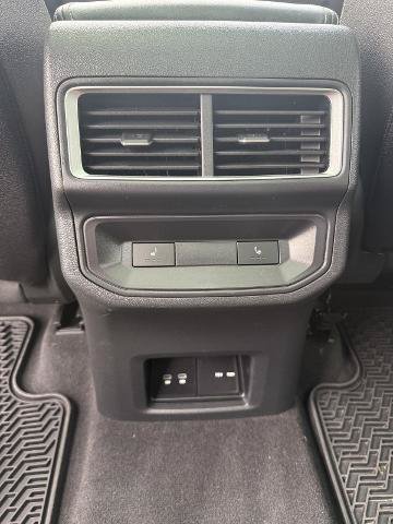 Used 2024 Volkswagen Atlas Cross Sport SEL AWD/4WD image 19