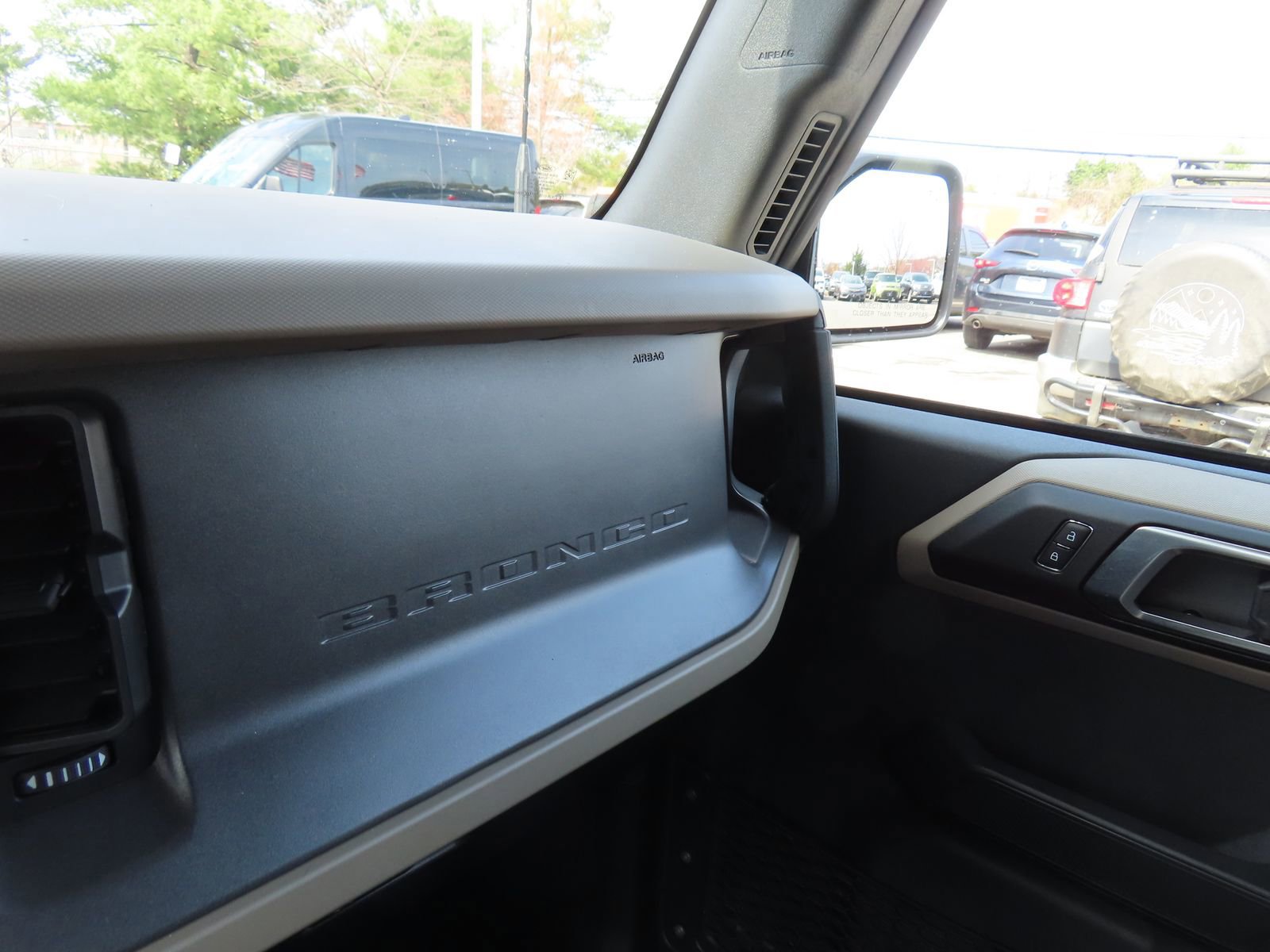 Certified 2025 Ford Bronco Big Bend image 25