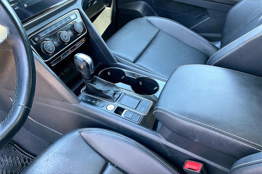 Used 2021 Volkswagen Atlas SEL w/ MDO Package (Bench Seat) image 15