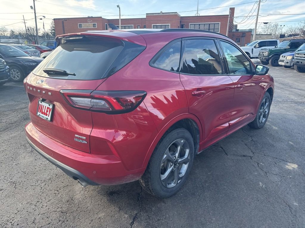Certified 2023 Ford Escape ST-Line w/ Tech Pack #1 image 3