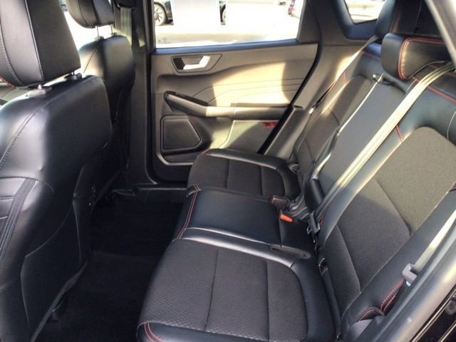 Certified 2025 Ford Escape ST-Line Select image 22