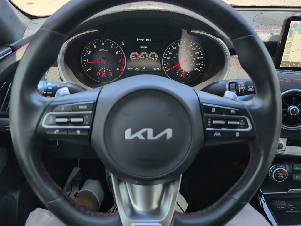 Used 2023 Kia Stinger GT2 w/ Option Group 015 image 16
