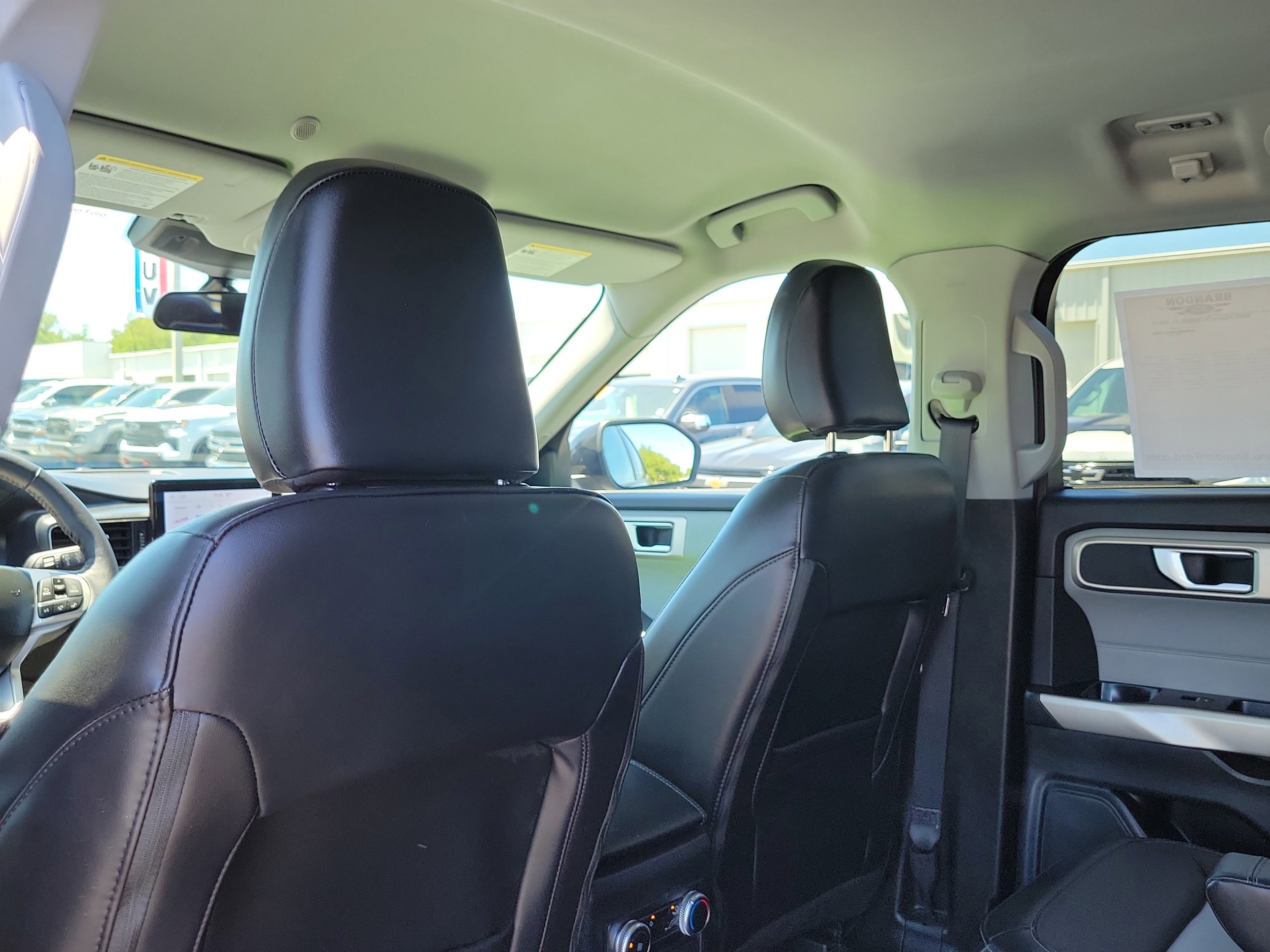 Certified 2023 Ford Explorer XLT w/ Equipment Group 202A image 15