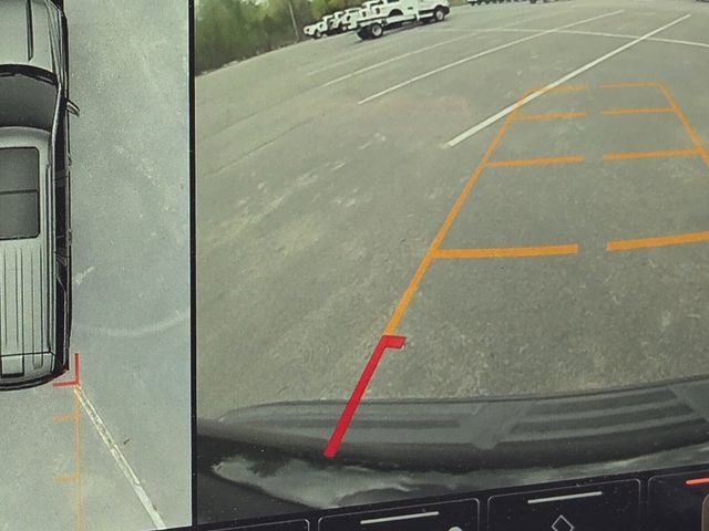 Used 2023 GMC Yukon Denali Ultimate image 22