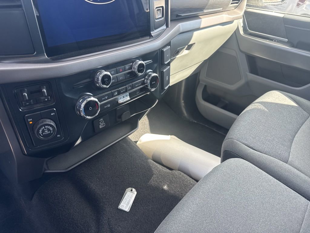 Certified 2025 Ford F150 XLT w/ Equipment Group 301A Standard image 15