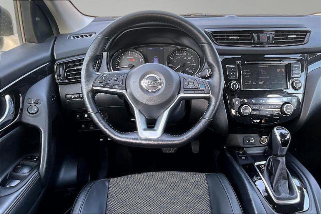 Used 2022 Nissan Rogue Sport SV w/ Technology Package image 10