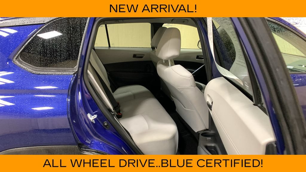 Used 2022 Toyota Corolla Cross LE AWD/4WD image 14