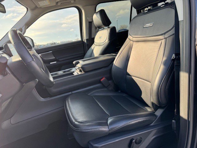 Certified 2025 Ford Expedition Platinum w/ Driver's Package image 13