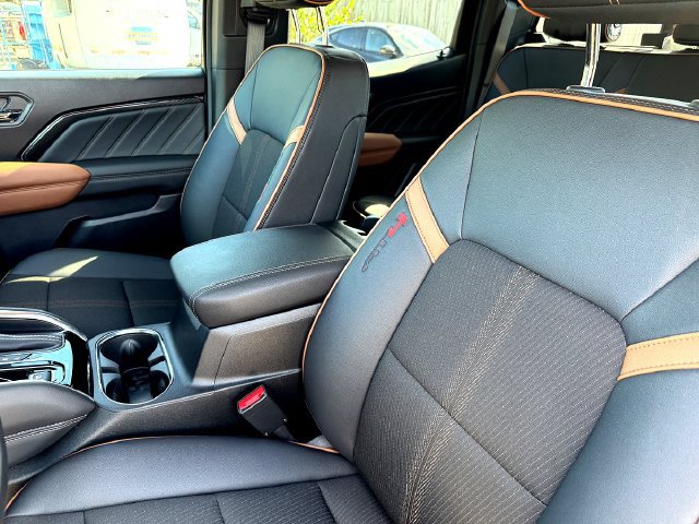 Used 2026 GMC Canyon AT4 w/ Nightfall Essentials Package AWD/4WD image 11