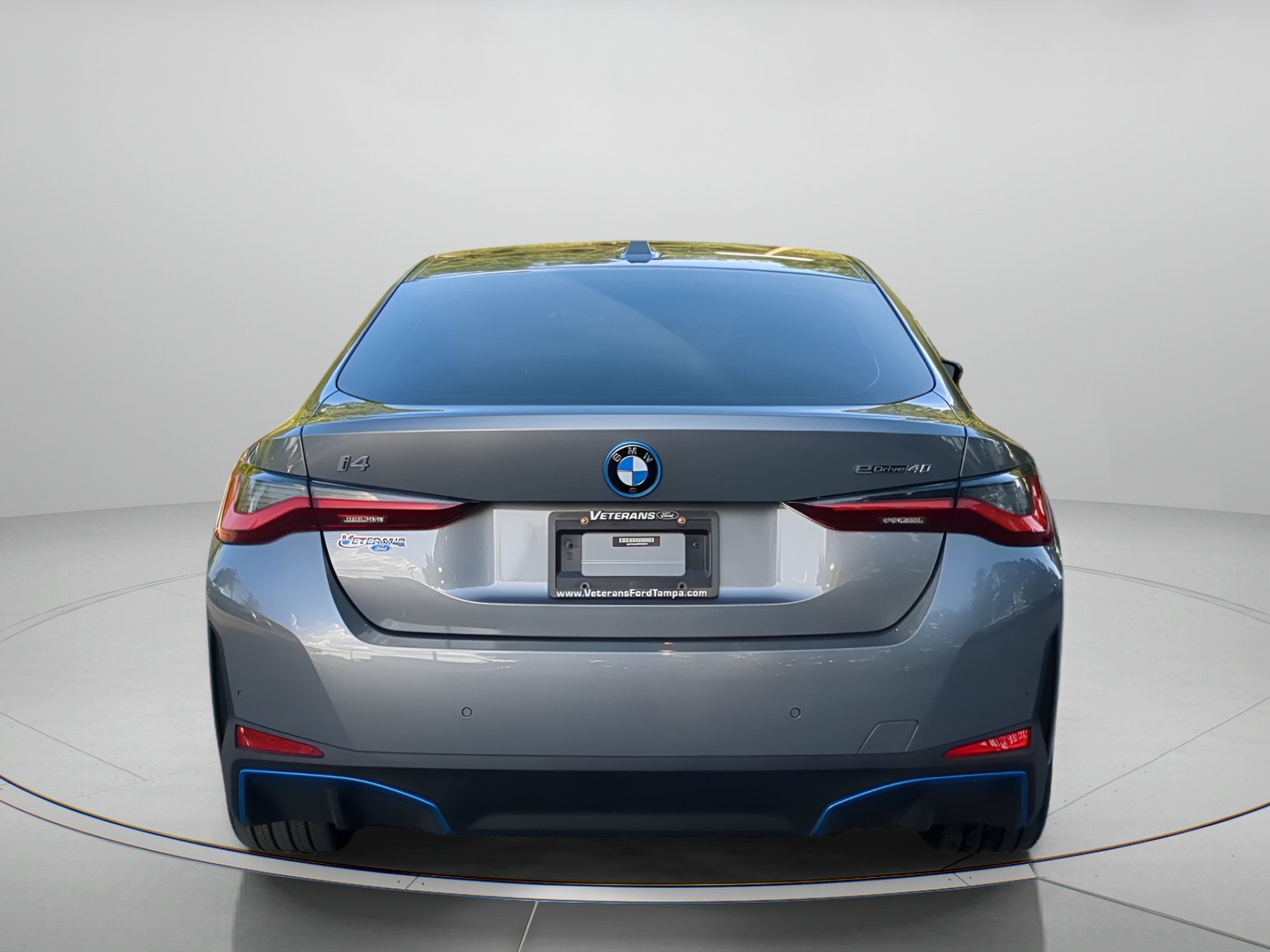 Used 2023 BMW i4 eDrive40 w/ Premium Package RWD image 41