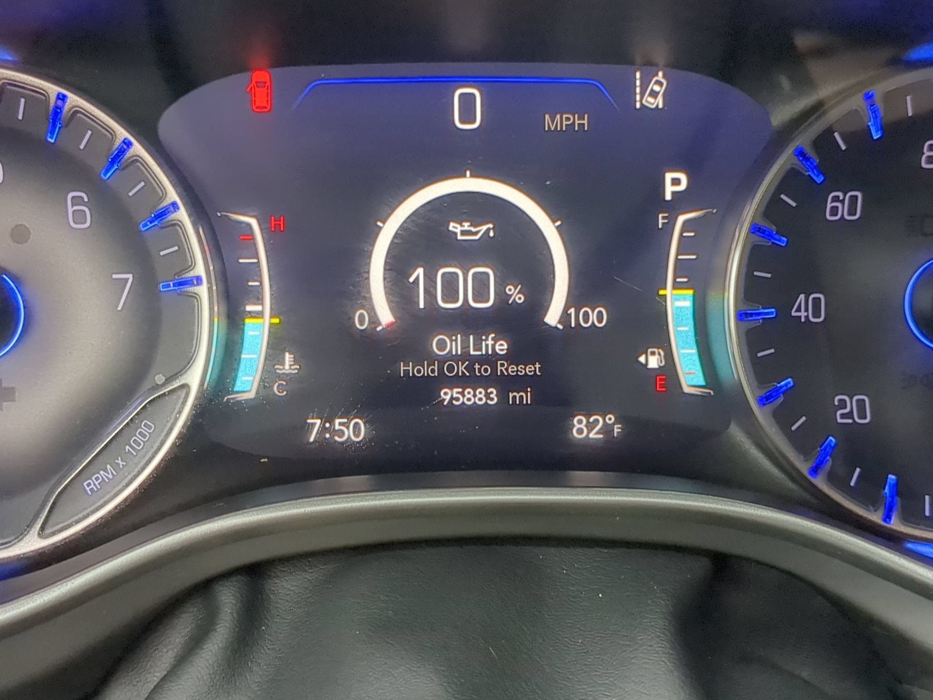 Used 2022 Chrysler Pacifica Touring-L FWD image 69