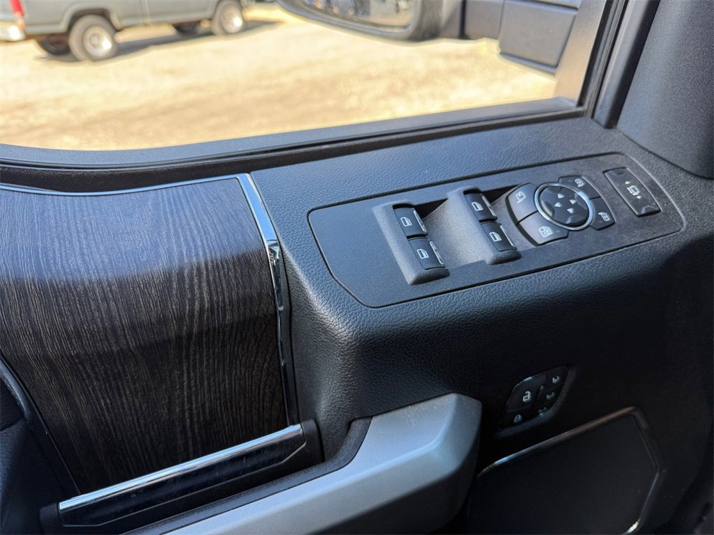 Certified 2021 Ford F350 Lariat image 19