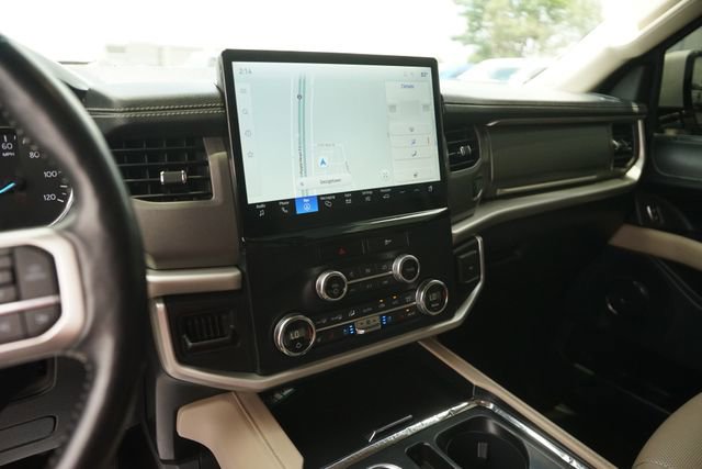 Certified 2022 Ford Expedition XLT RWD image 28