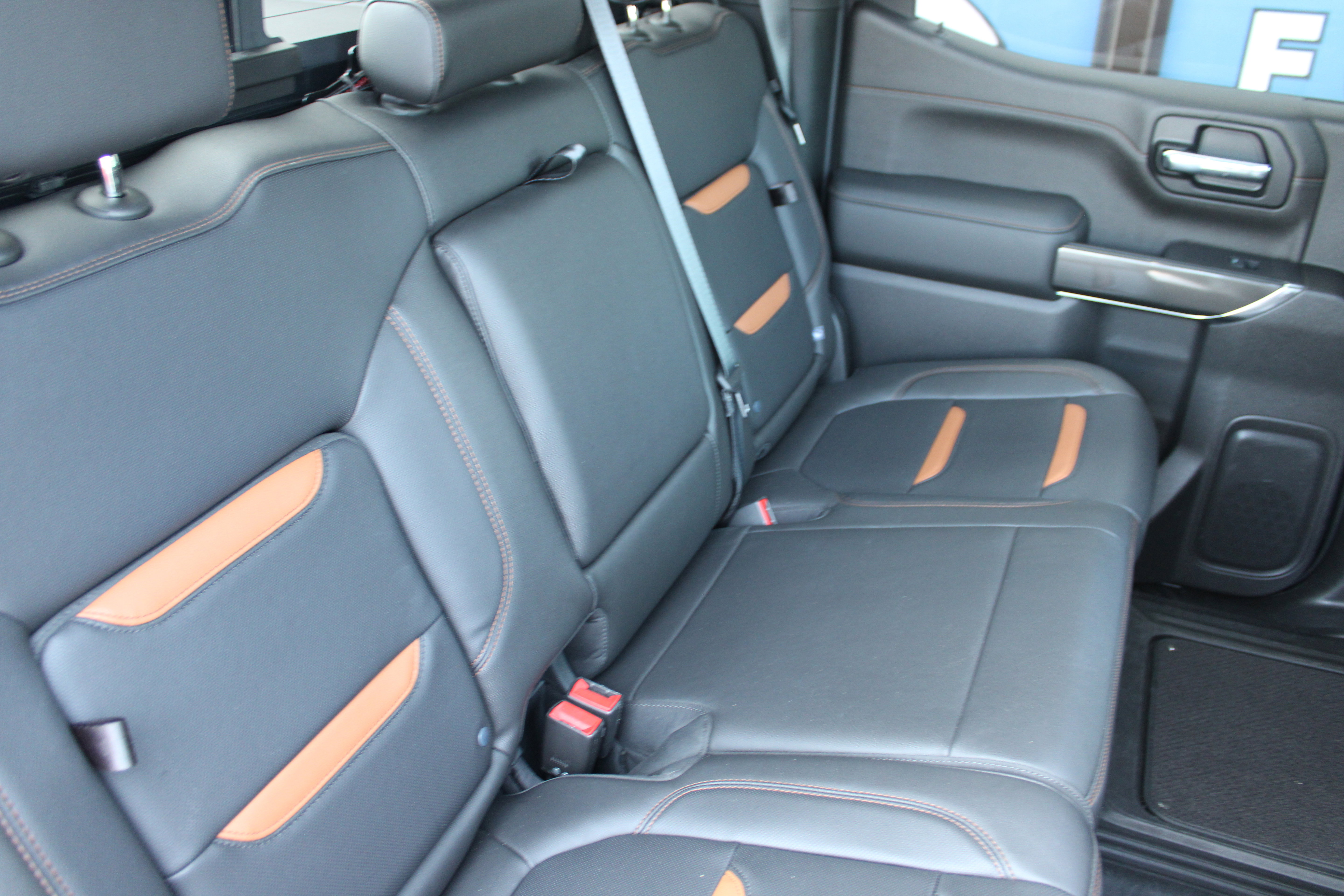 Used 2021 GMC Sierra 1500 AT4 w/ AT4 Premium Package AWD/4WD image 15