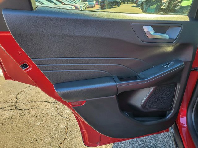 Certified 2023 Ford Escape SE w/ Class II Trailer Tow Package image 26