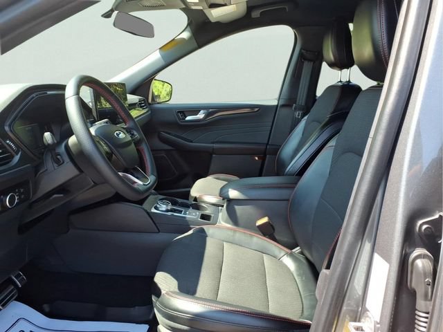 Certified 2024 Ford Escape ST-Line w/ Tech Pack #1 AWD/4WD image 12