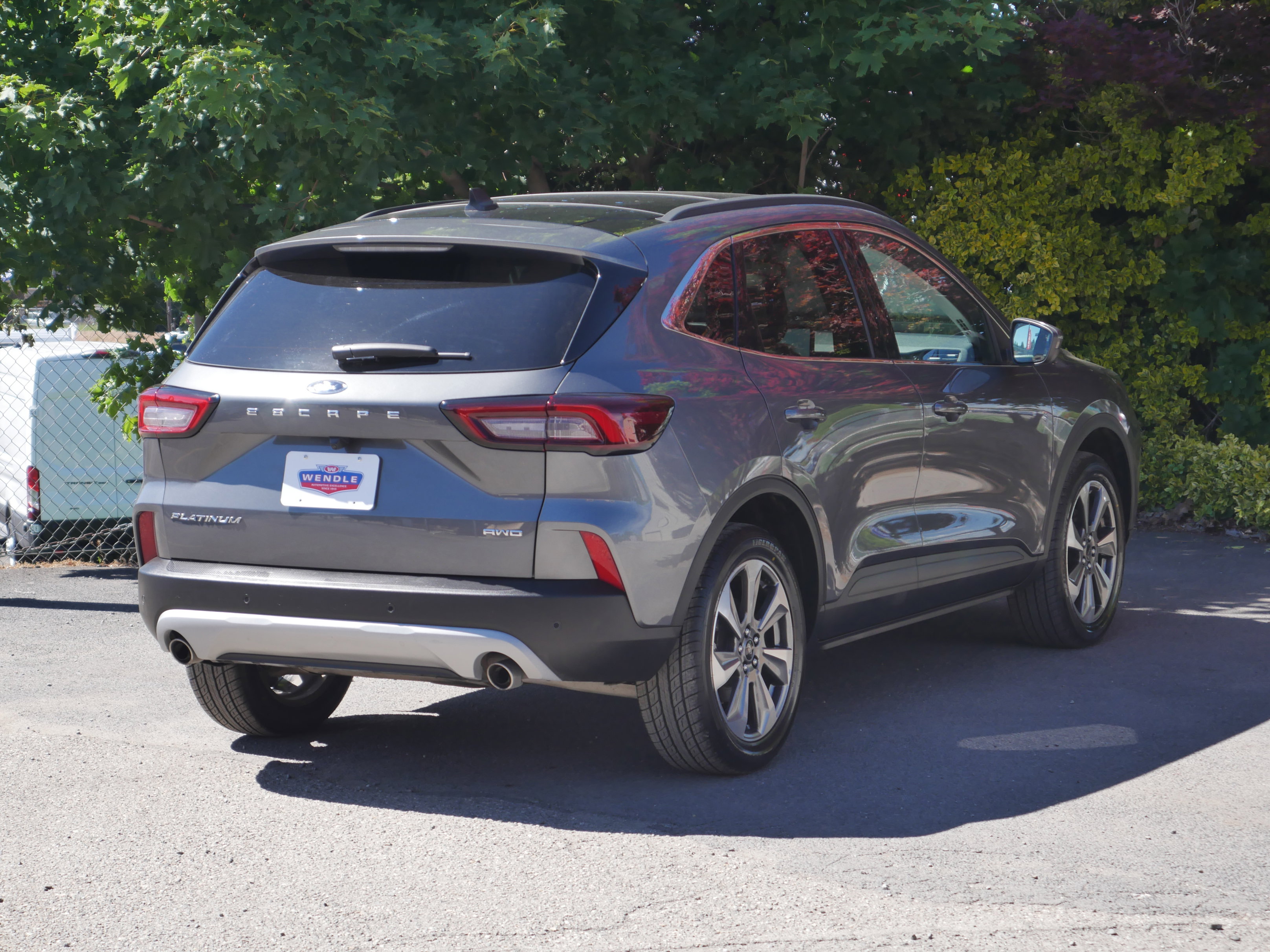 Certified 2025 Ford Escape Platinum AWD/4WD image 23