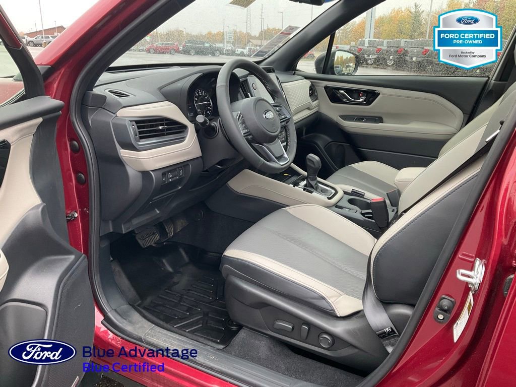 Used 2025 Subaru Forester Limited image 18