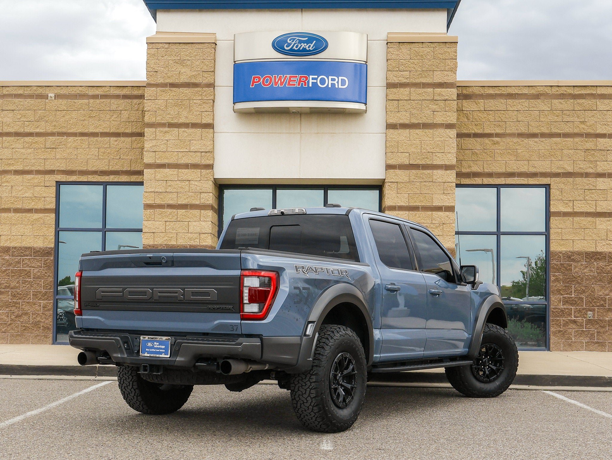 Certified 2023 Ford F150 Raptor w/ Raptor 37 Performance Package AWD/4WD image 6