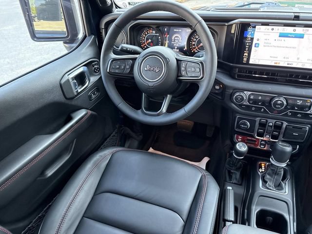 Used 2025 Jeep Gladiator Rubicon w/ Safety Group AWD/4WD image 14