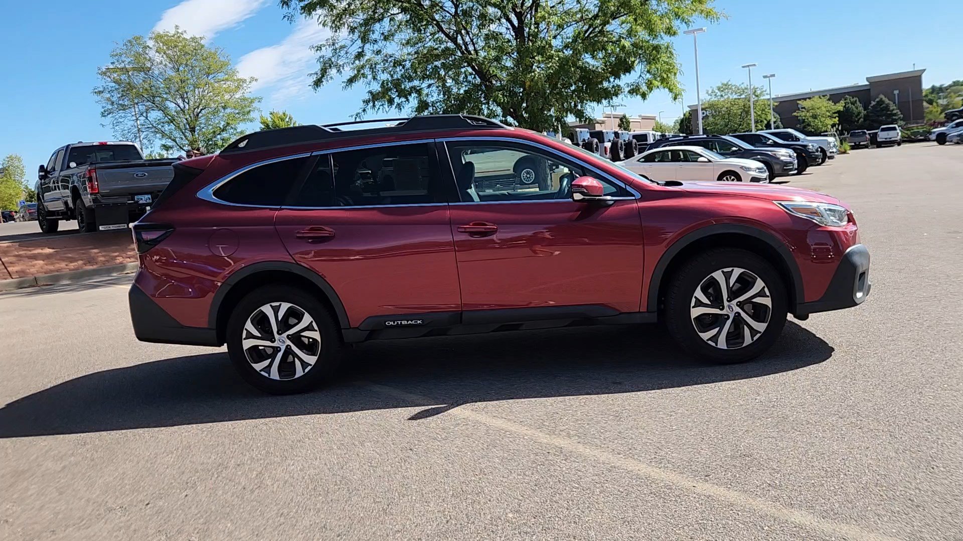 Used 2022 Subaru Outback Limited XT AWD/4WD image 10