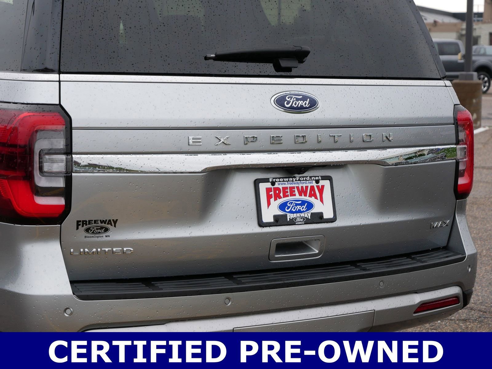 Certified 2024 Ford Expedition Max Limited image 5