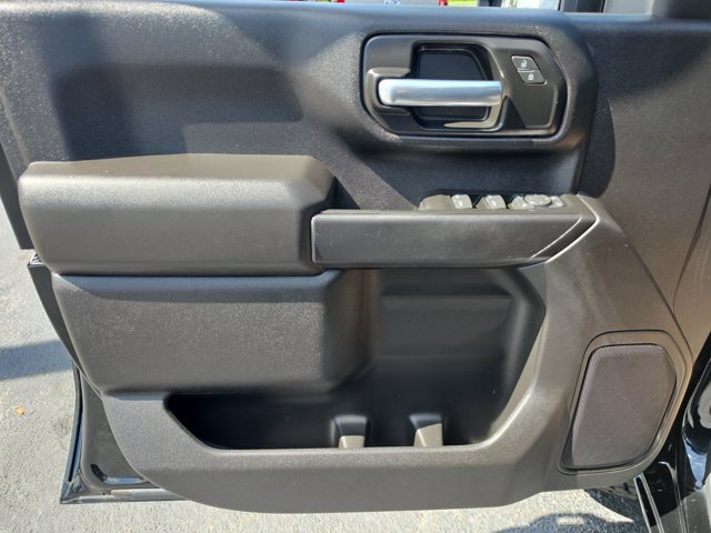 Used 2025 Chevrolet Silverado 2500 Custom w/ Custom Value Package AWD/4WD image 18