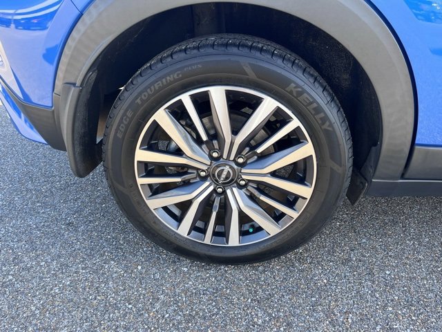 Used 2022 Nissan Kicks SV image 9