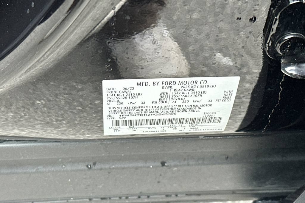 Certified 2023 Ford Explorer XLT w/ Equipment Group 202A RWD image 31