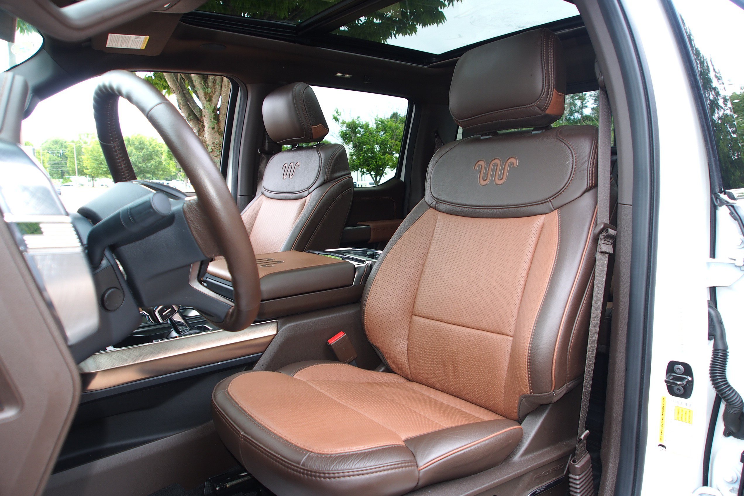 Certified 2025 Ford F150 King Ranch AWD/4WD image 16
