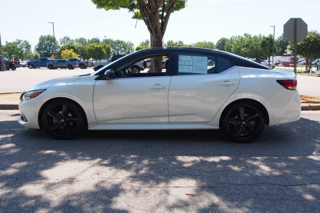 Used 2022 Nissan Sentra SR w/ Midnight Edition FWD image 4