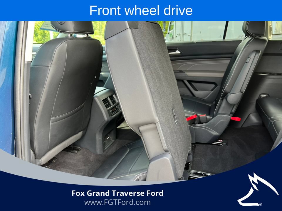 Used 2021 Volkswagen Atlas SE w/ Panoramic Sunroof Package FWD image 5