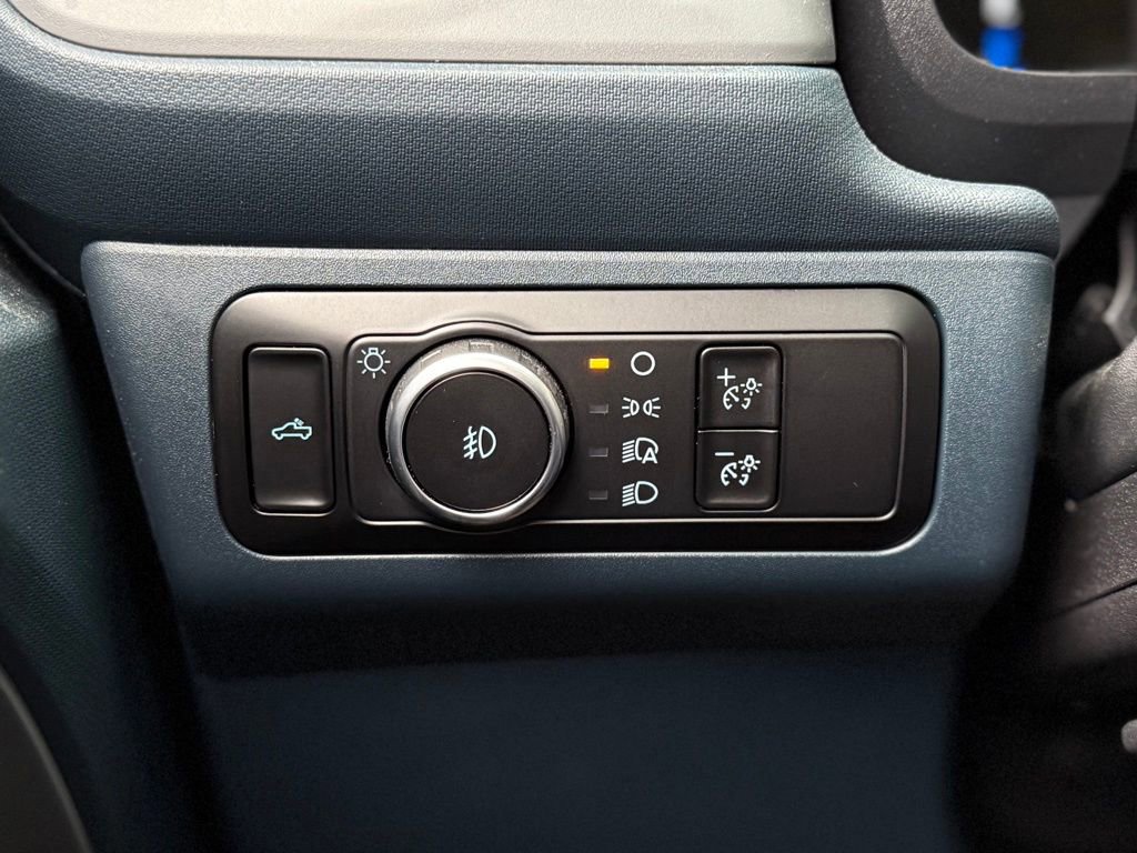 Certified 2025 Ford Maverick Lobo image 23