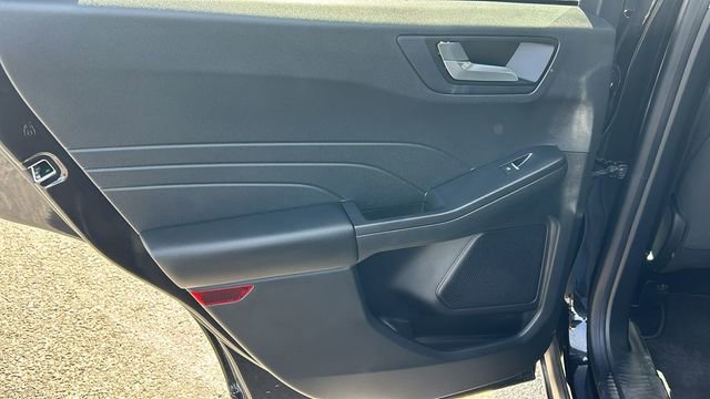 Certified 2021 Ford Escape SE w/ SE Sport Appearance Package FWD image 14