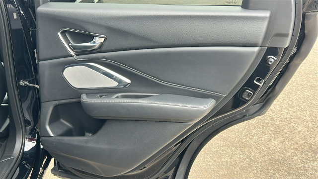 Used 2019 Acura RDX w/ Advance Package FWD image 12