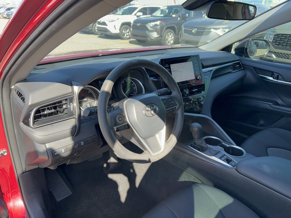 Used 2022 Toyota Camry LE image 11